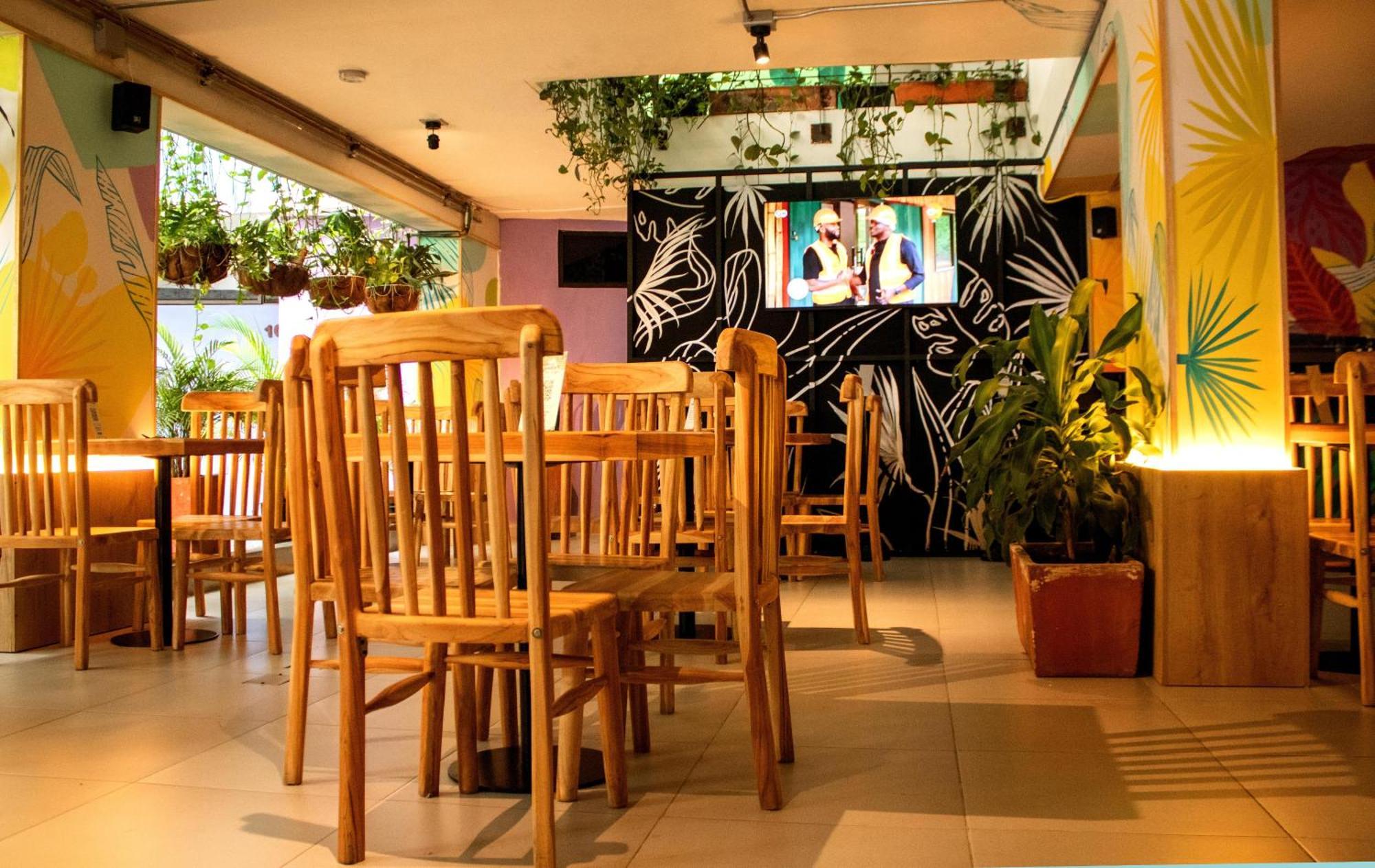 Green Hotel Natural Medellin Bagian luar foto